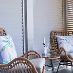 Allure 11- Airlie Central Apartments