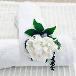 Beach Bliss Apartment- Seaviews-Wifi-Pool-Bbq