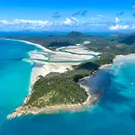 Parc Exclusif, Airlie Beach - 360 Island Views From A Mountain Top
