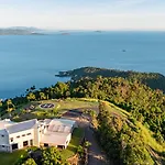 Parc Exclusif, Airlie Beach - 360 Island Views From A Mountain Top