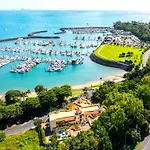 Shingley Beach Resort - Whitsundays