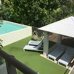Airlie Central Apartments
