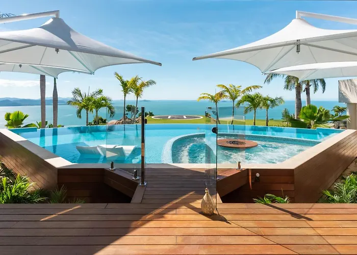 Parc Exclusif, Airlie Beach - 360 Island Views From A Mountain Top