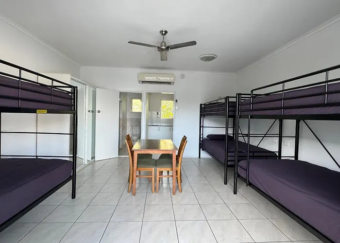 Accom Kc\'S