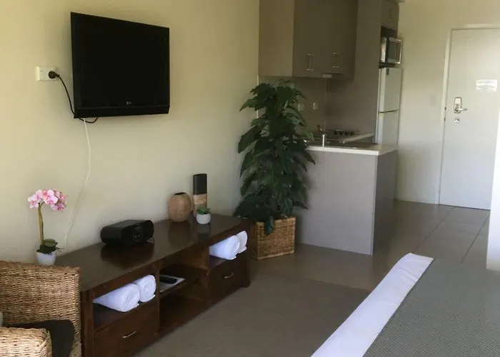 Airlie Central Apartments