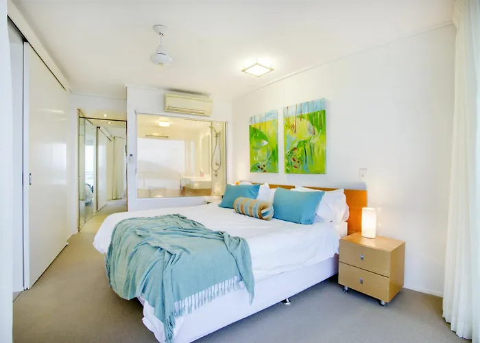 Tranquility Luxury 2 Bedroom Apartment