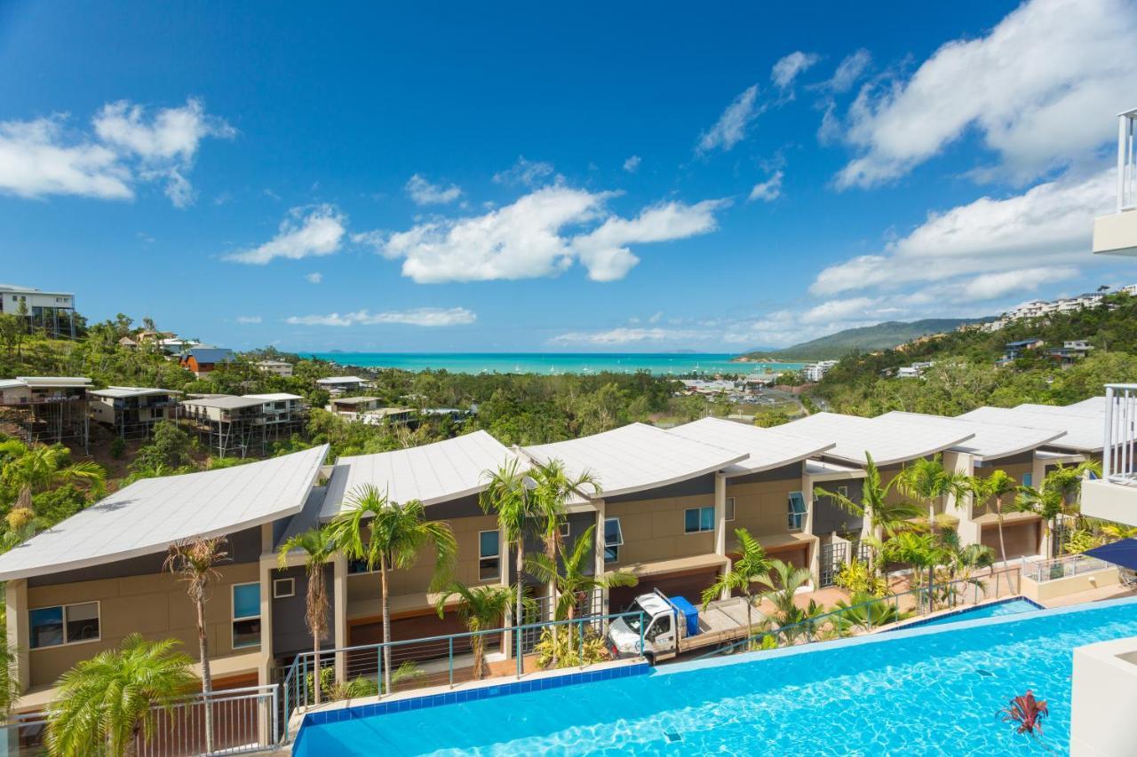 Azure Sea Whitsunday Airlie Beach