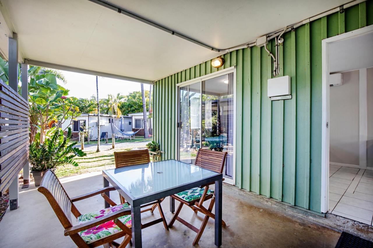 Bush Village 3* Airlie Beach