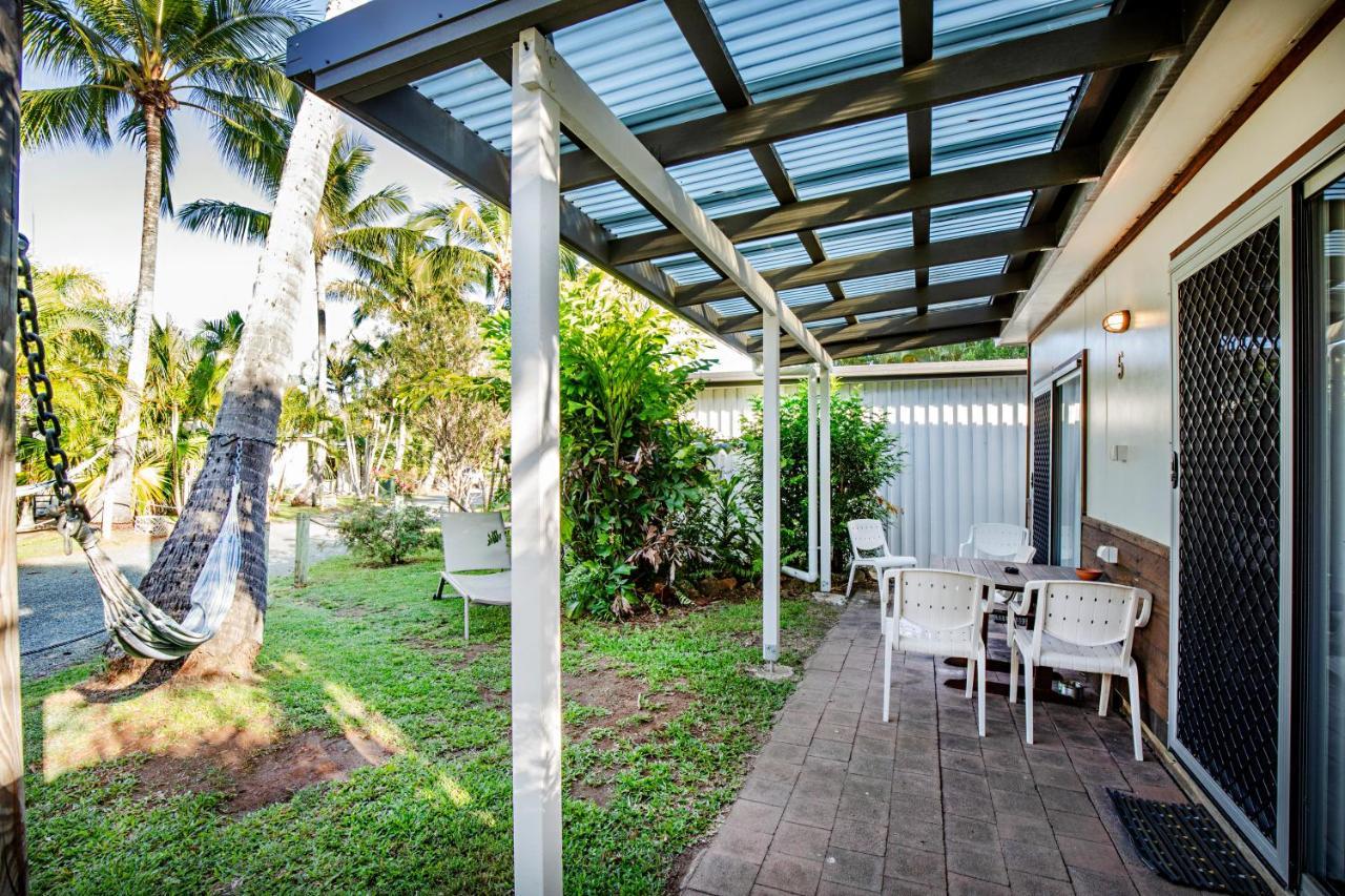 Bush Village Airlie Beach