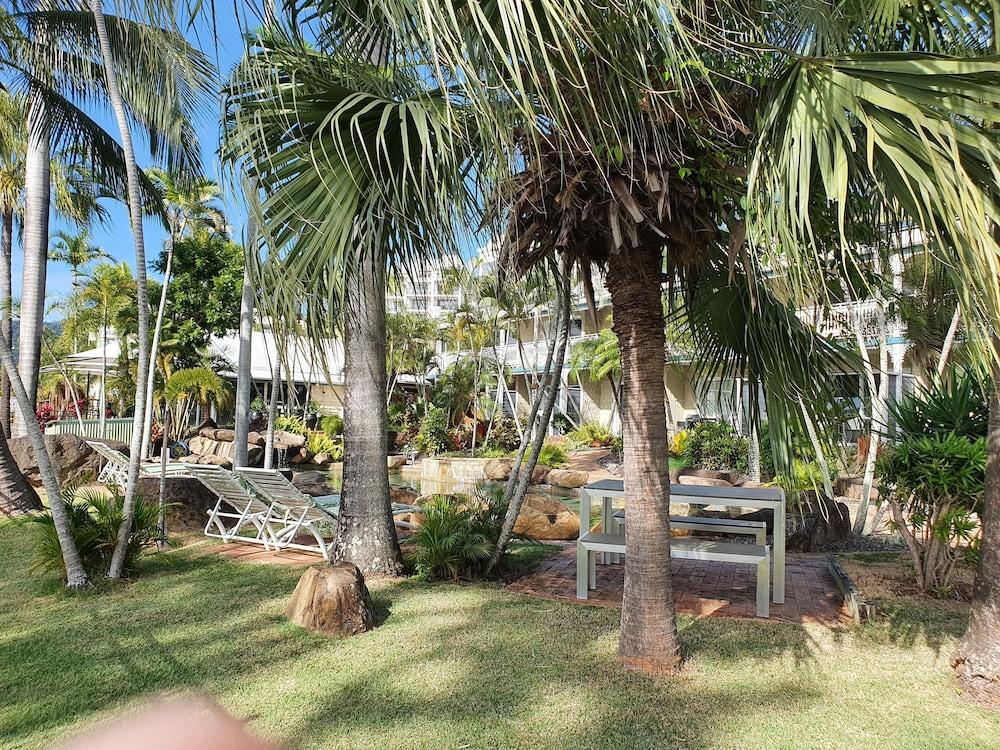 Colonial Palms Motor 3* Airlie Beach