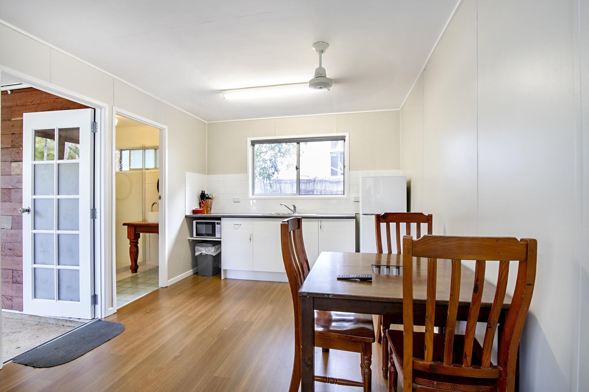 Bush Village Airlie Beach