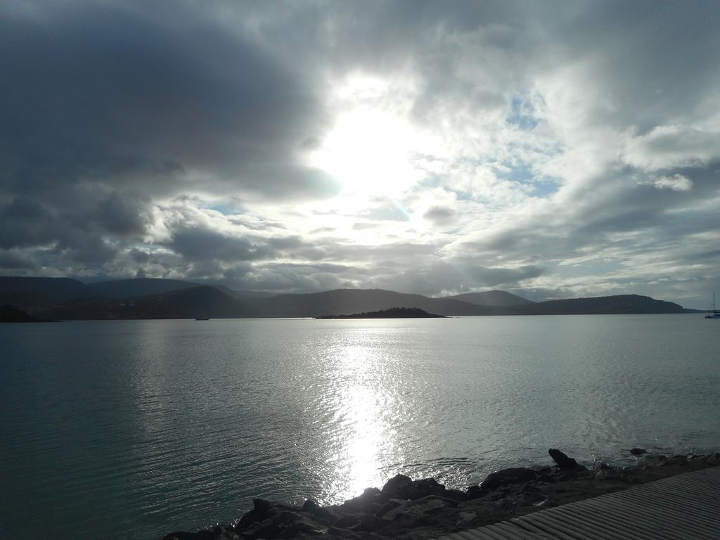 Bush Village 3* Airlie Beach