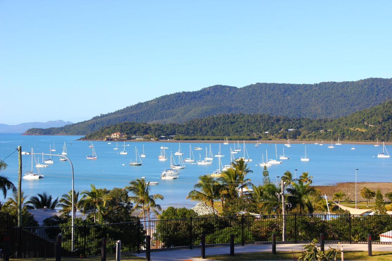 Aparthotel Waterview Airlie 4*