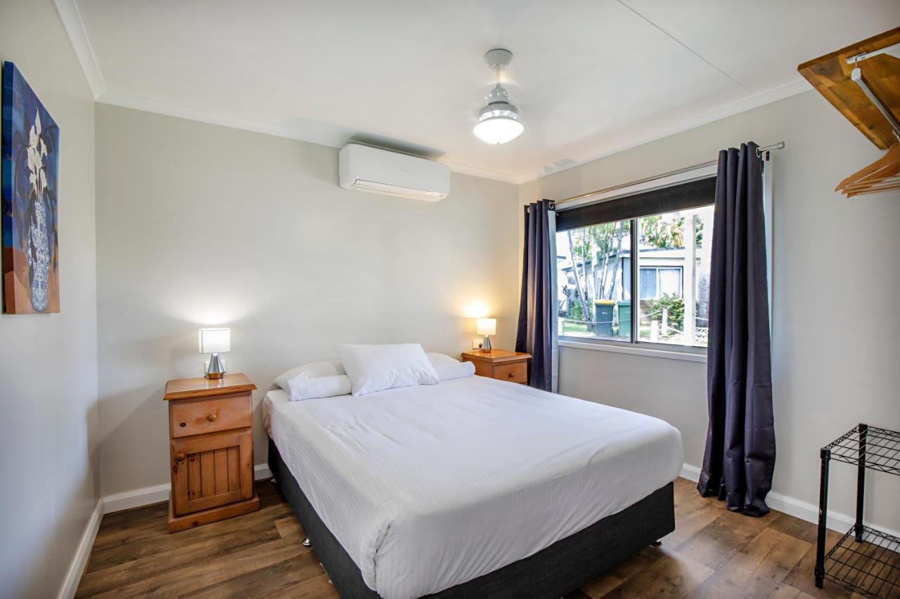Bush Village 3* Airlie Beach