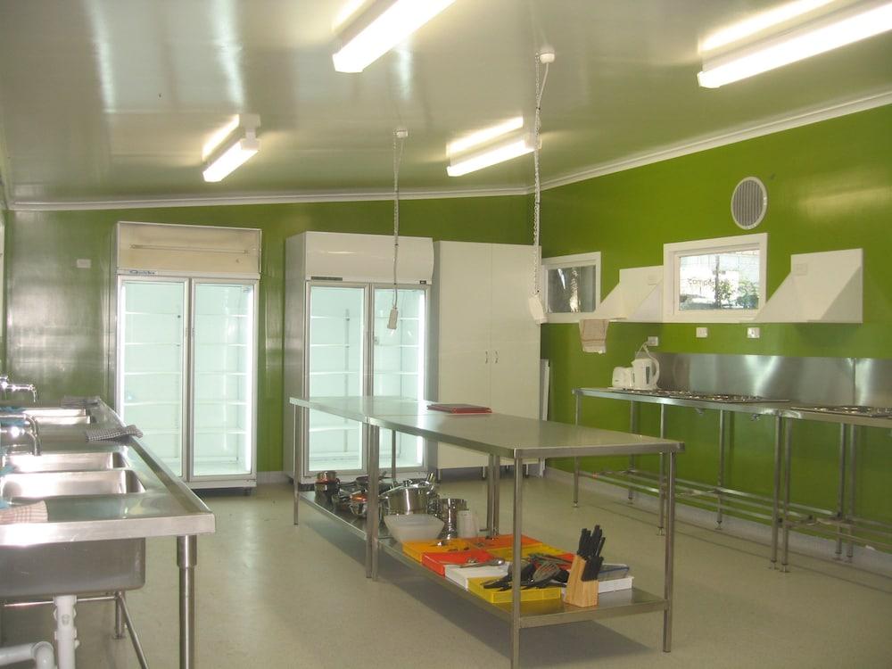 Nomads Airlie (adults Only) * Airlie Beach