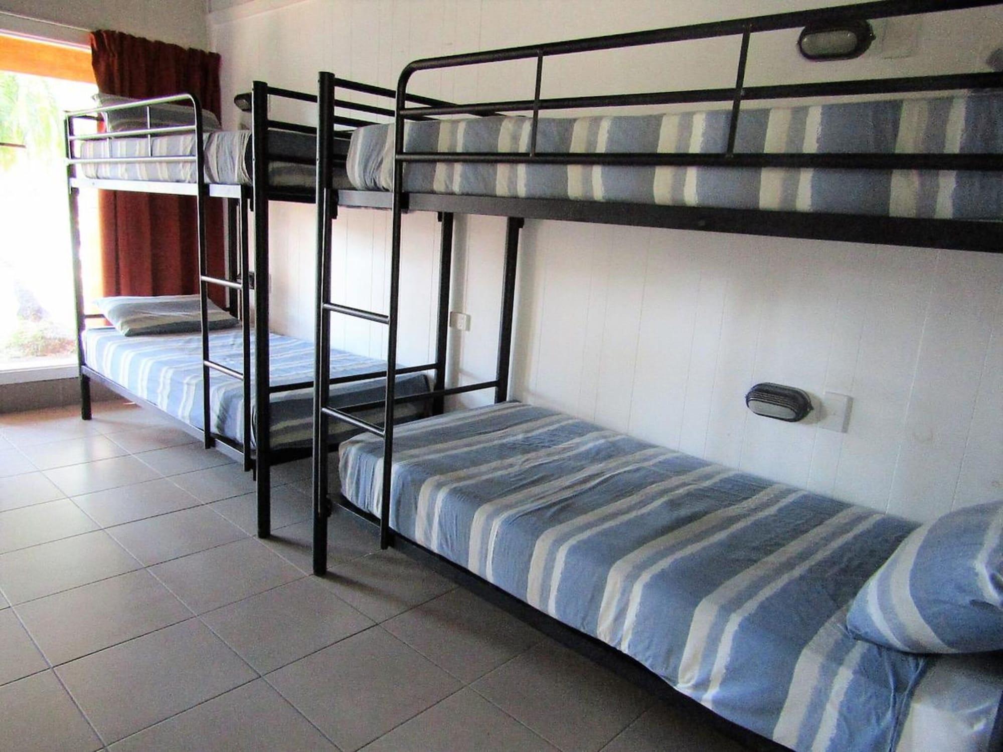 Nomads Airlie (adults Only) Hostel *