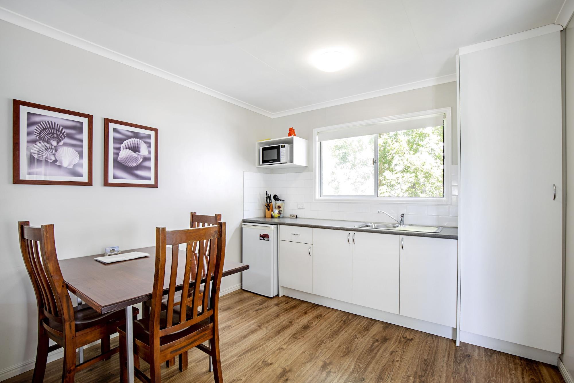 Bush Village Holiday park Airlie Beach