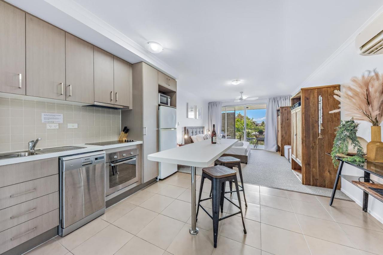 Apartment Allure 11- Airlie