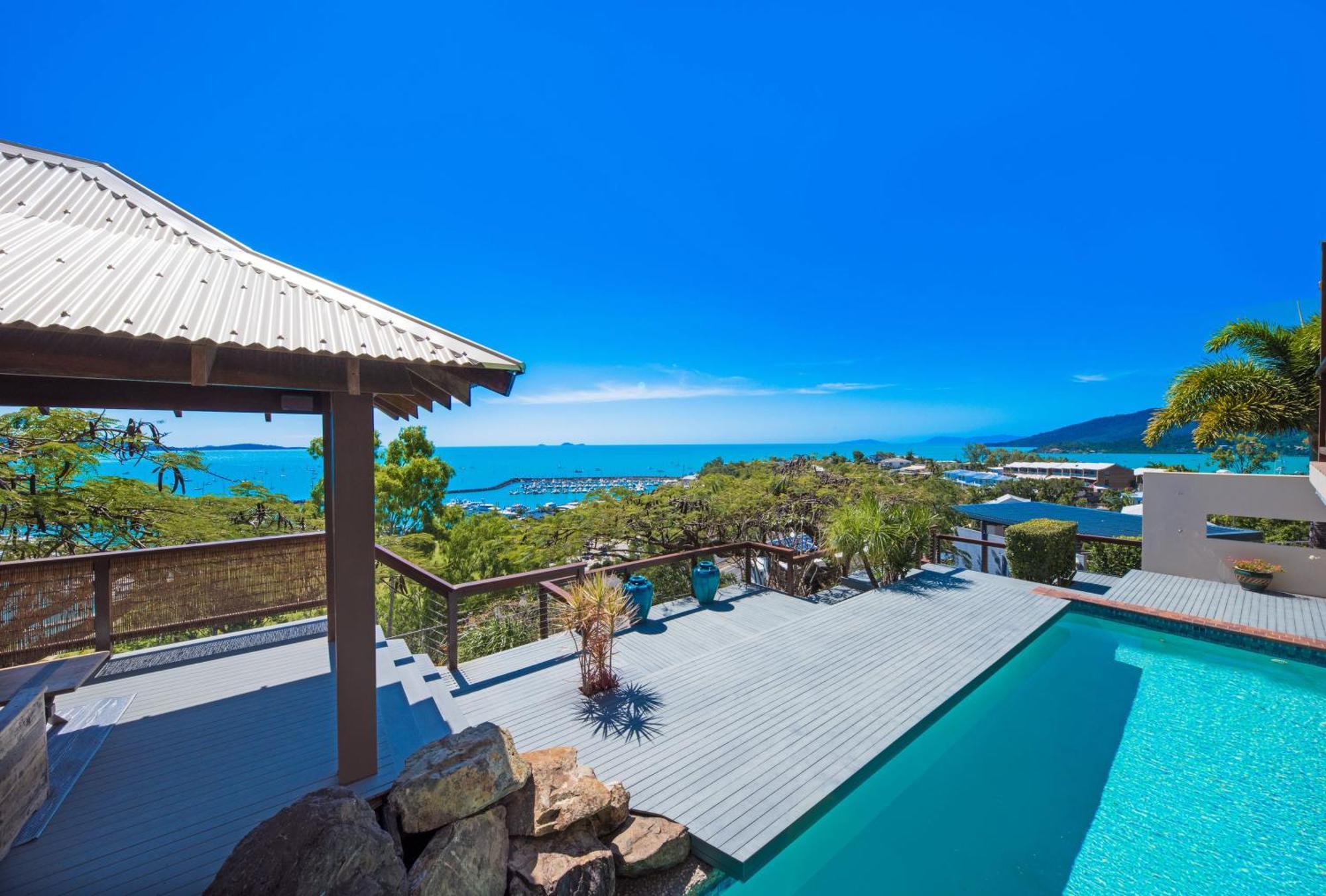 Airlie Seaviews Holiday home Airlie Beach