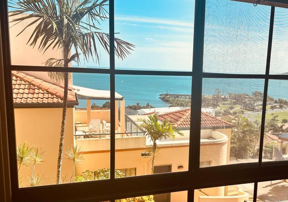 Bliss Apartment- Seaviews-wifi-pool-bbq Apartment