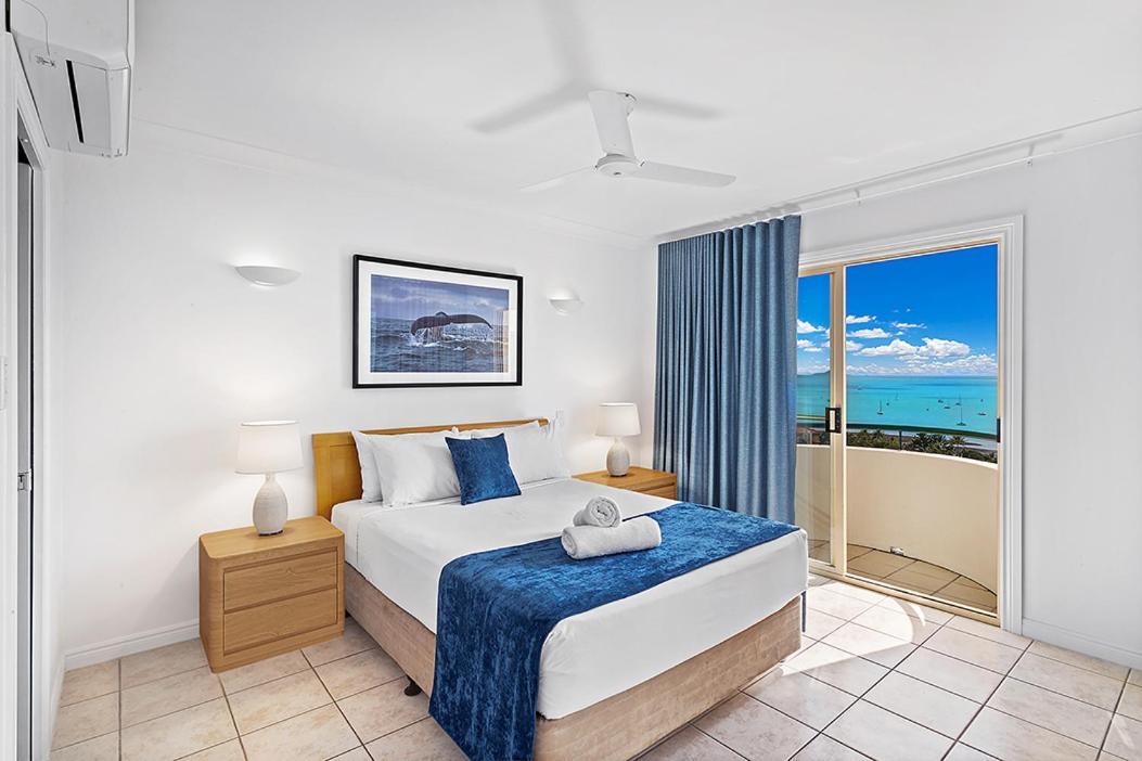 Airlie Hasta Manana Airlie Beach