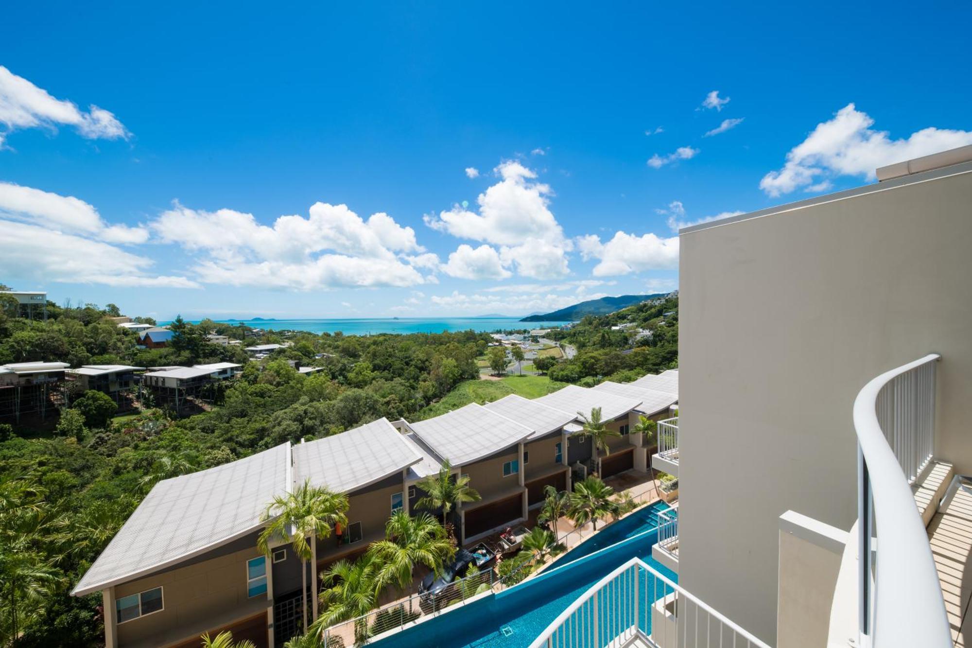 Resort Azure Sea Whitsunday Airlie Beach
