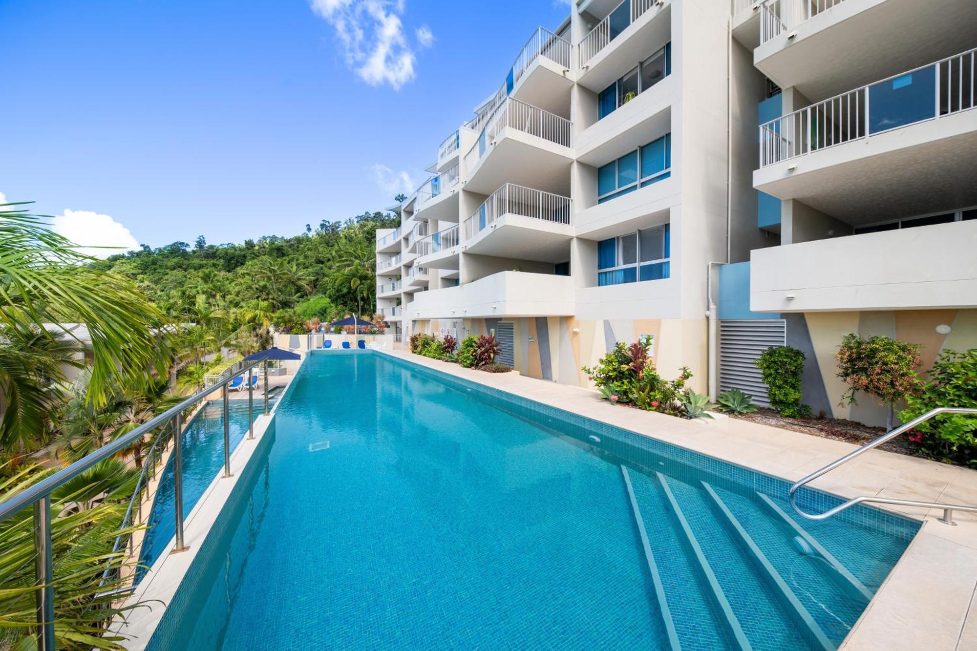 Resort Azure Sea Whitsunday Airlie Beach