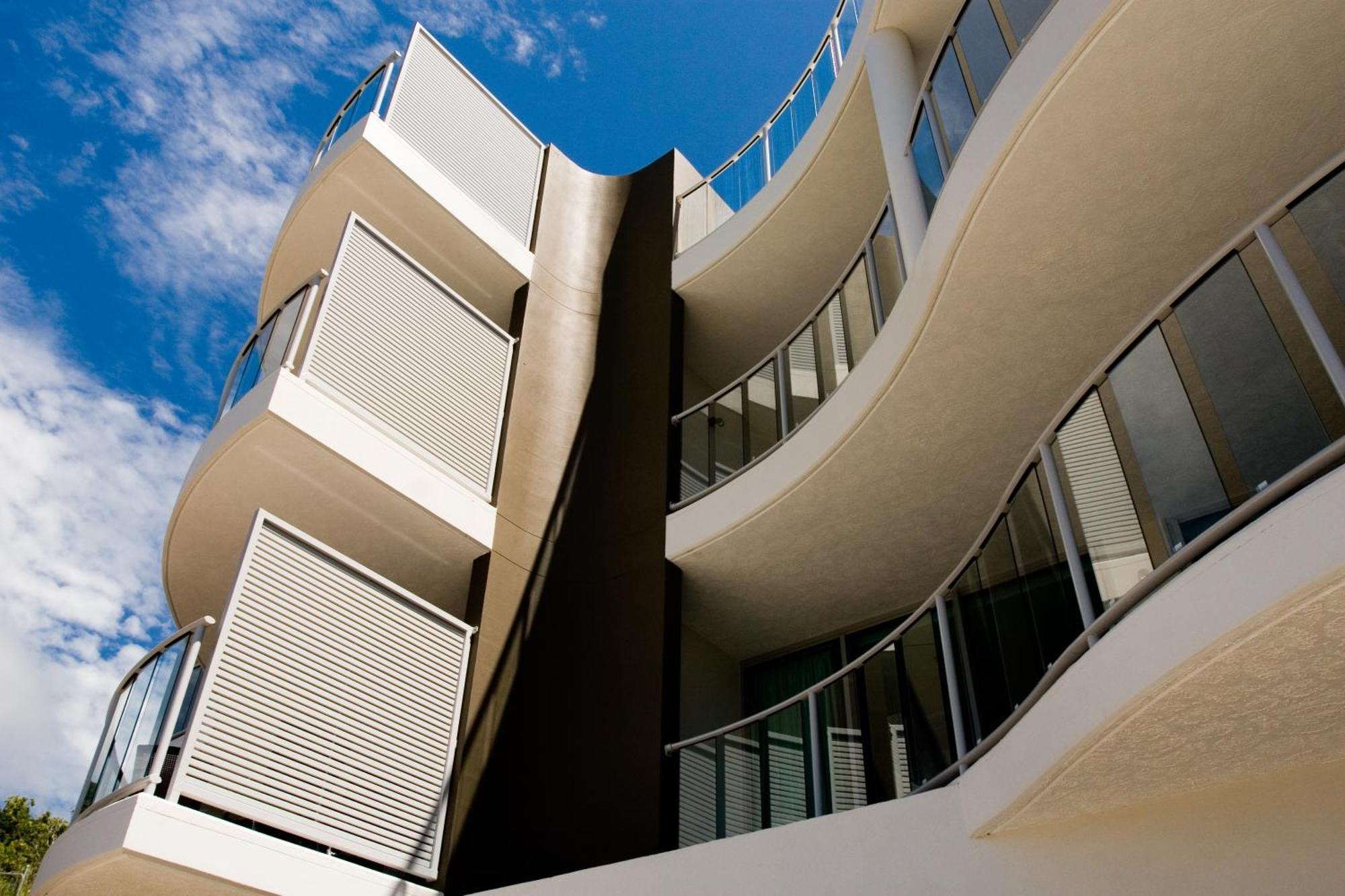 Aparthotel At Marina Shores Airlie Beach