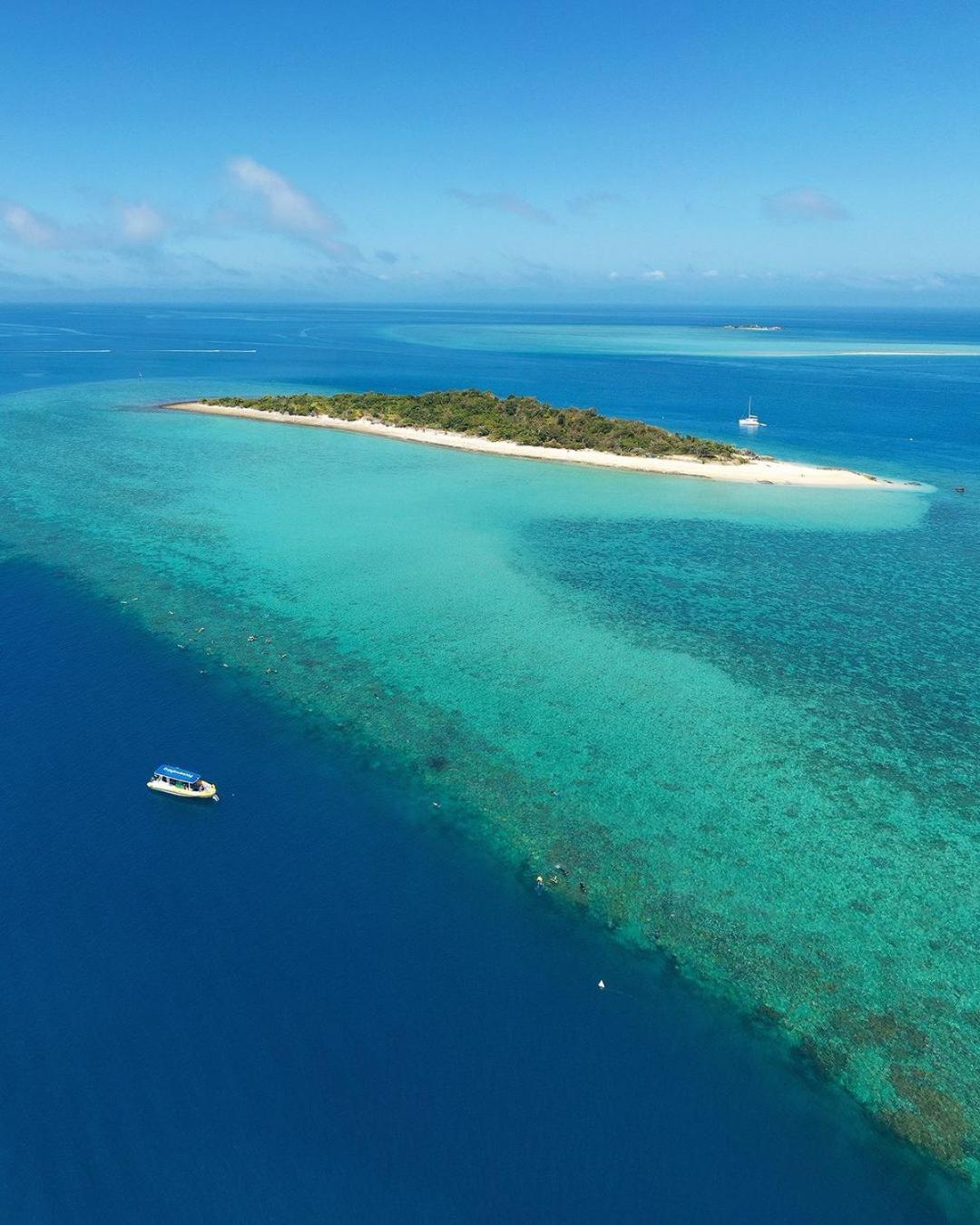 Azure Sea Whitsunday Resort