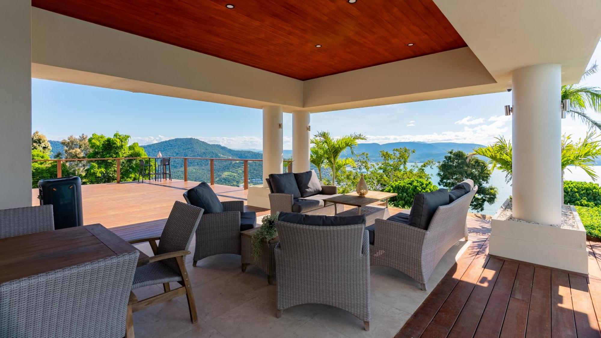 Parc Exclusif, Airlie - 360 Island Views From A Mountain Casa de férias