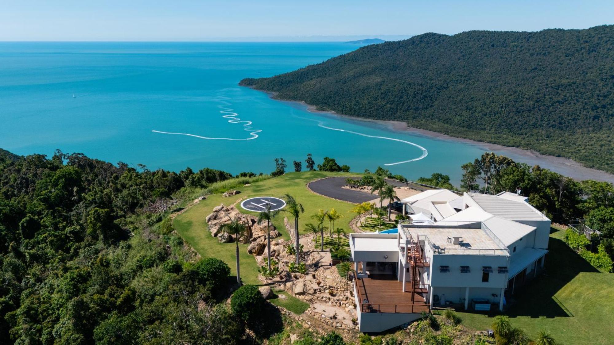 Parc Exclusif, Airlie - 360 Island Views From A Mountain Casa de férias *
