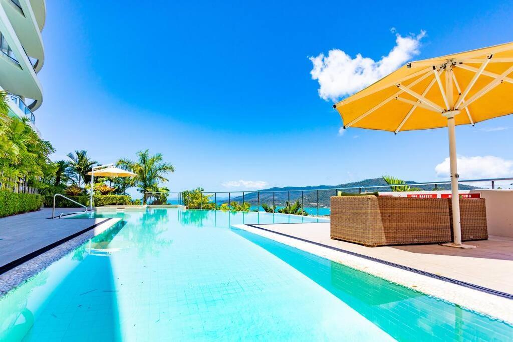 Apartment Seaviews At Searene, Spacious, Pool & Free Wifi *