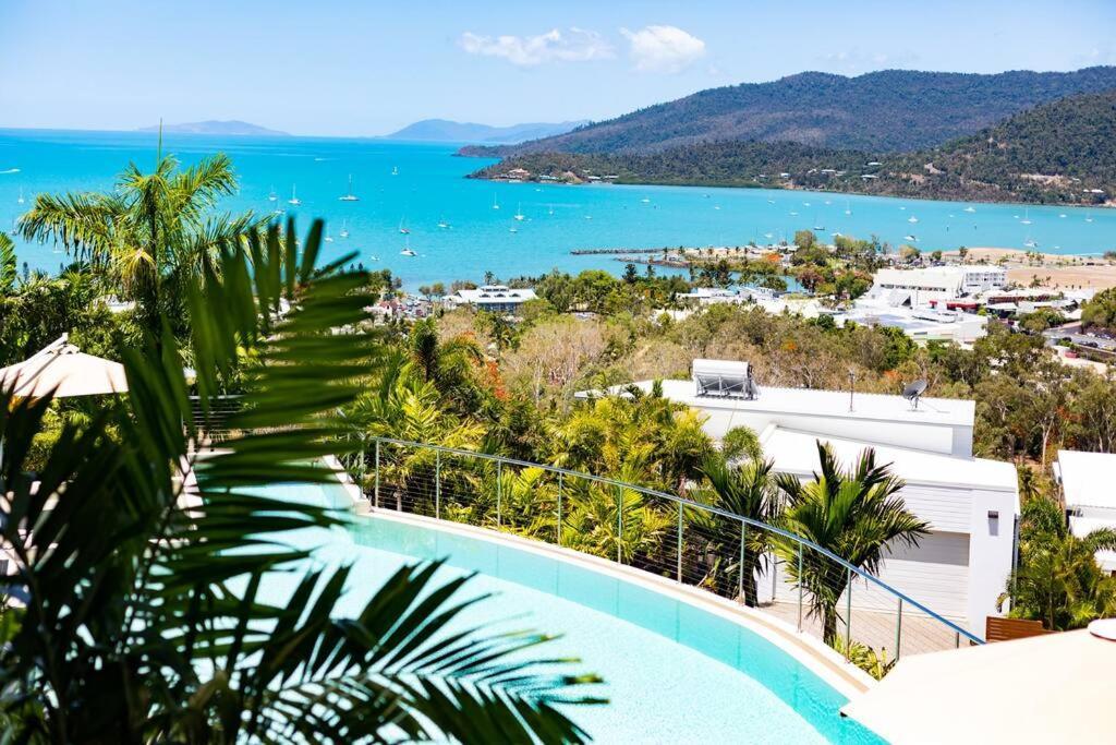 Apartment Seaviews At Searene, Spacious, Pool & Free Wifi Airlie Beach
