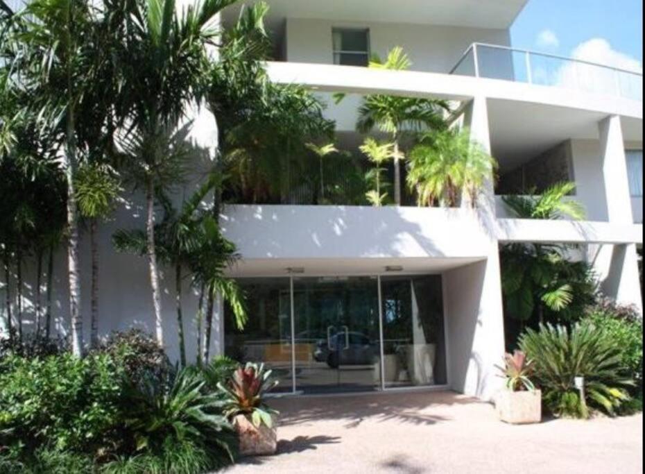 Apartment Seaviews At Searene, Spacious, Pool & Free Wifi *