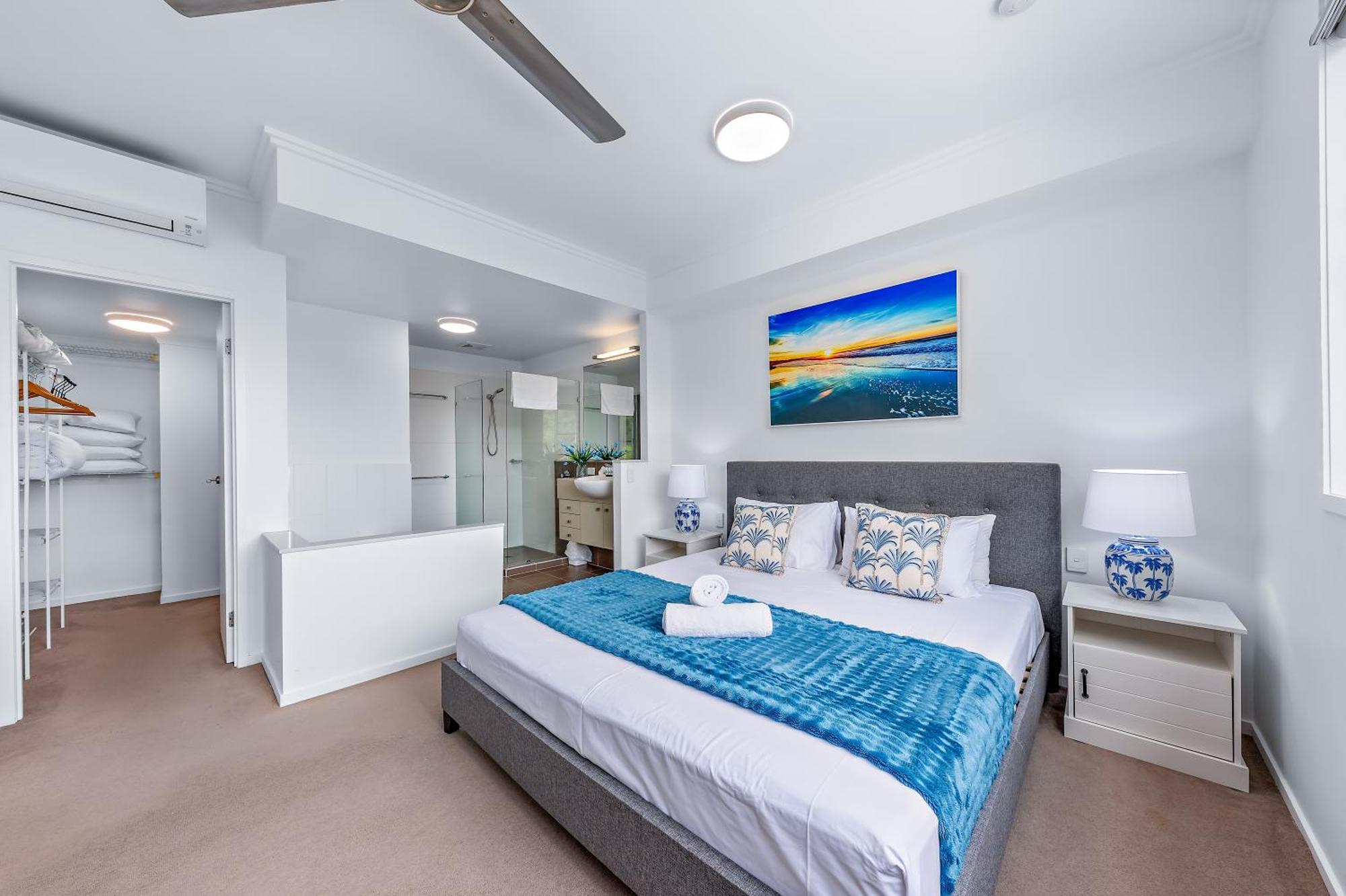 Airlie Summit Aparthotel 4*