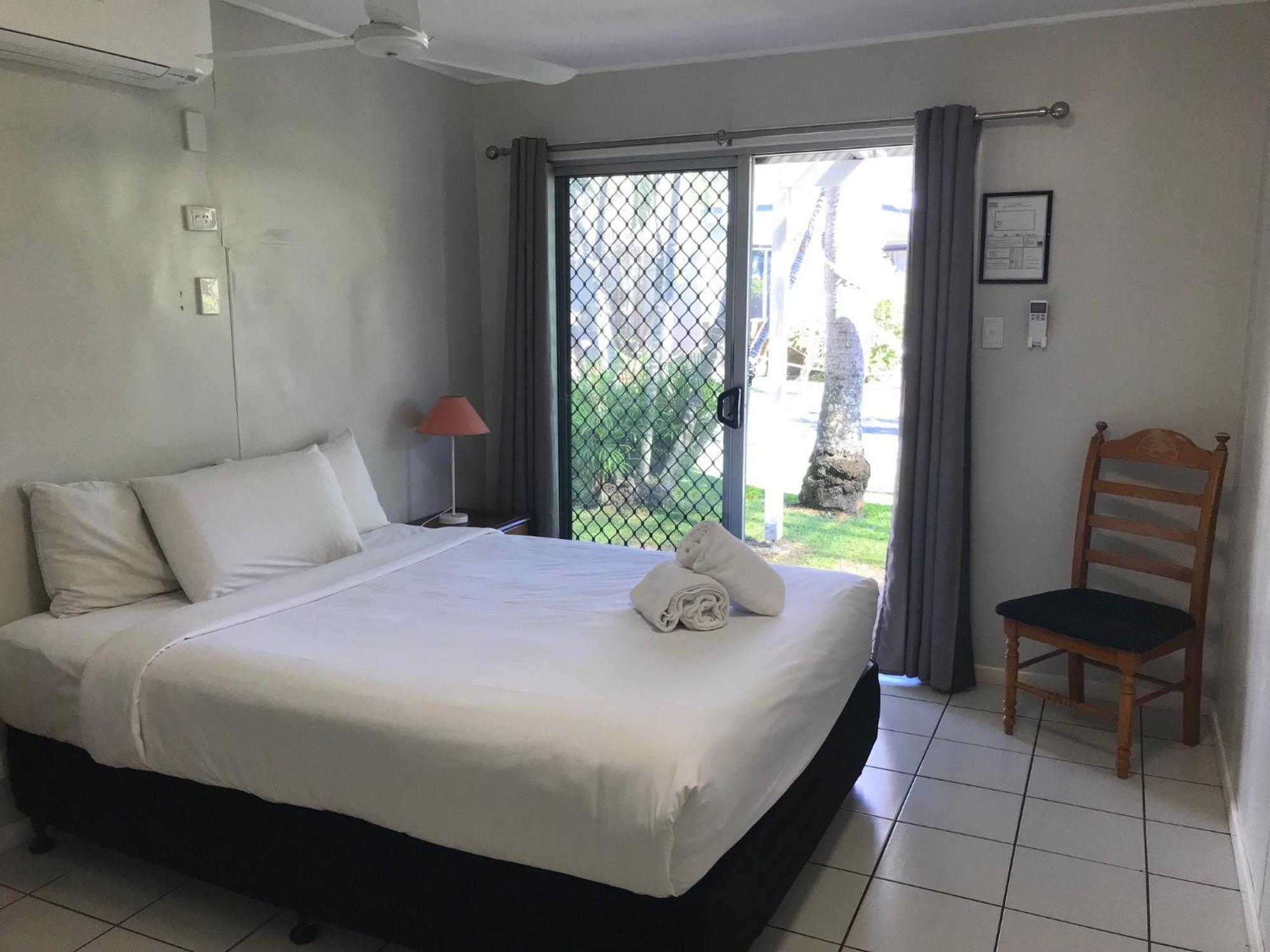 Bush Village Holiday park Airlie Beach