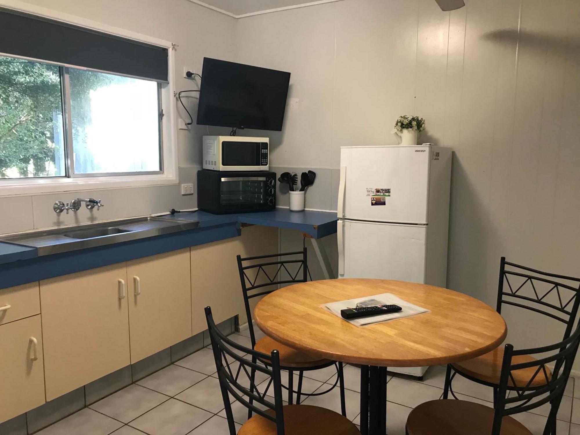 Holiday park Bush Village 3*