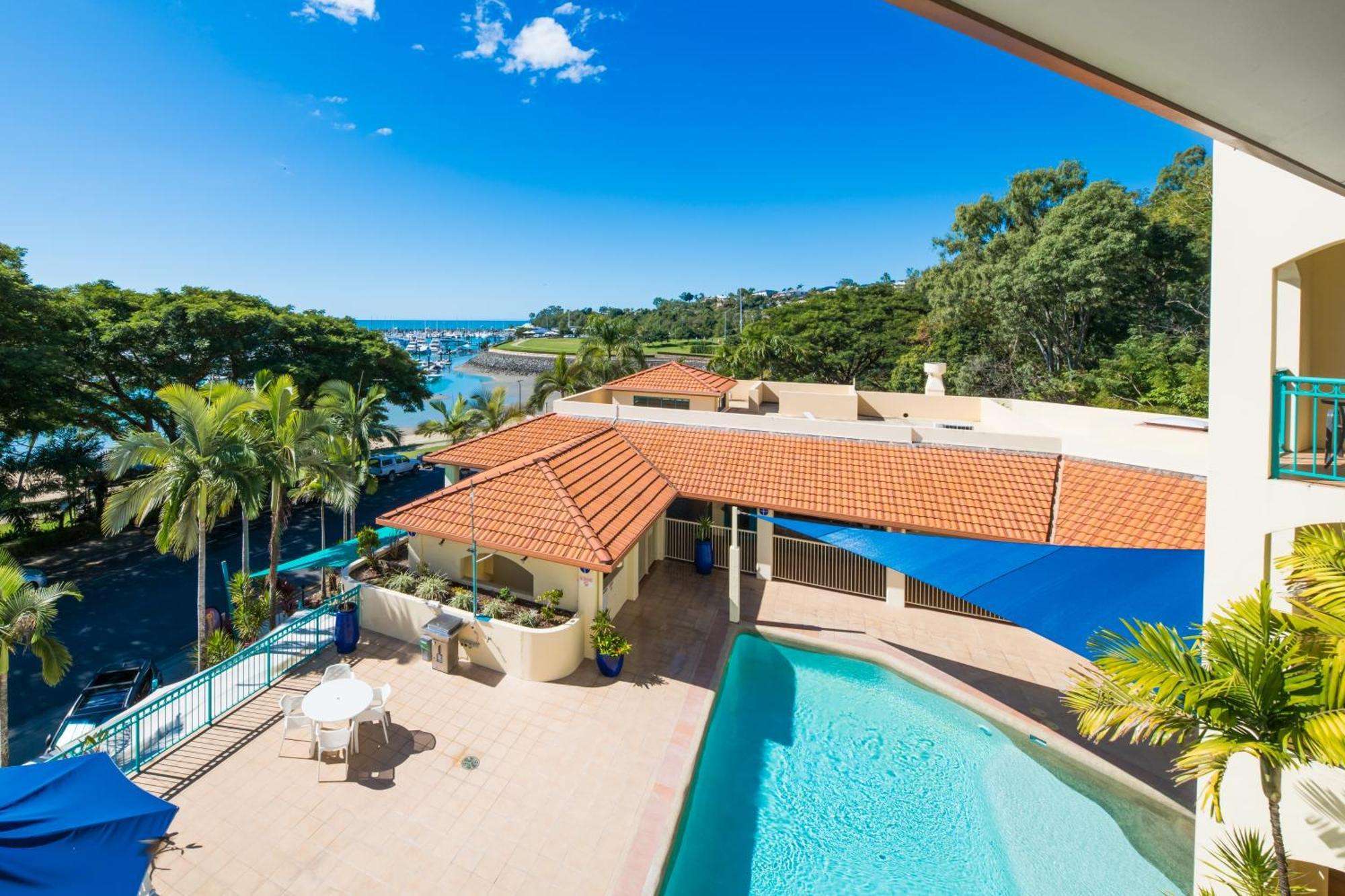 Shingley - Whitsundays Resort 3*