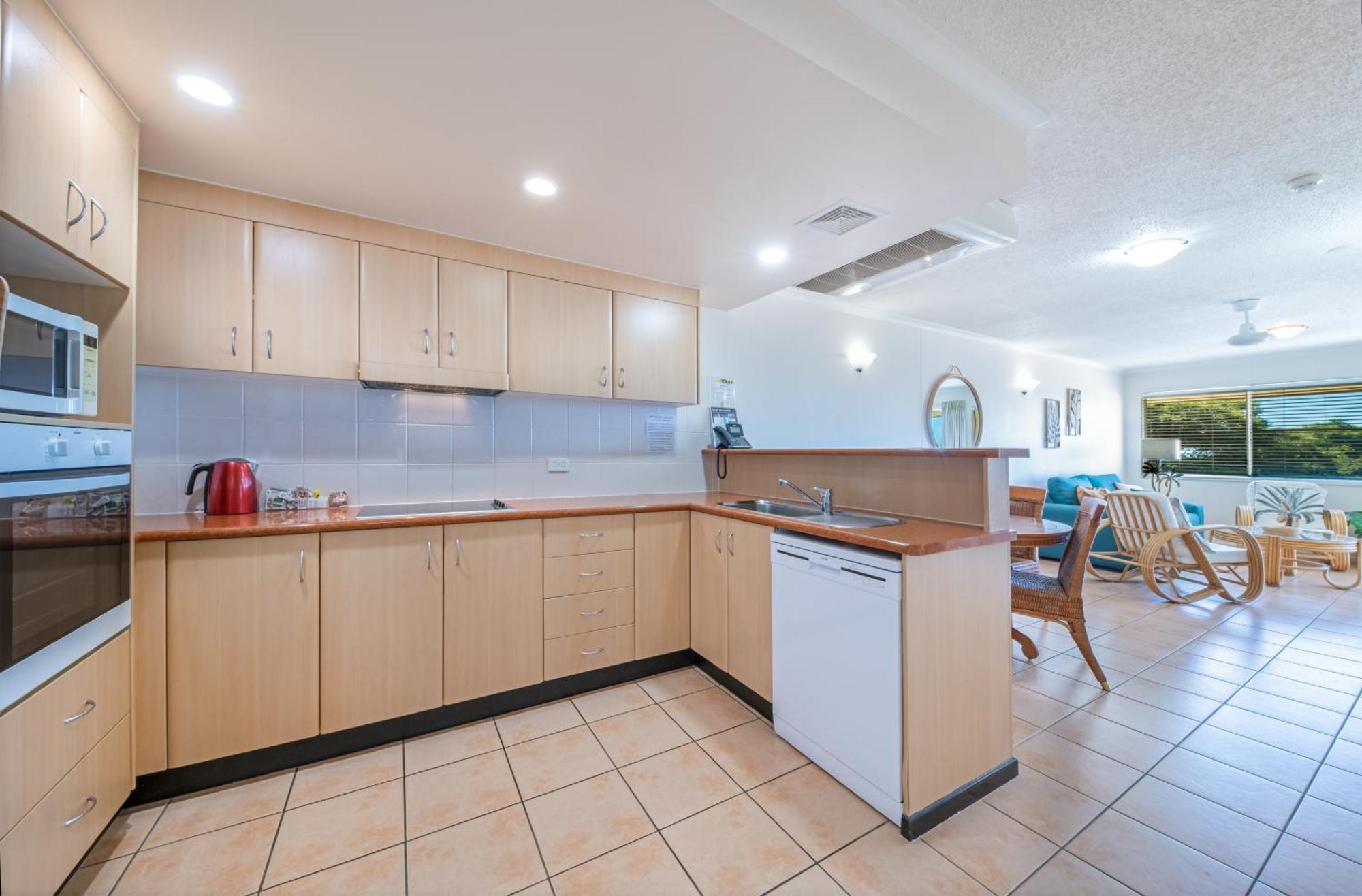 Shingley - Whitsundays Resort Airlie Beach