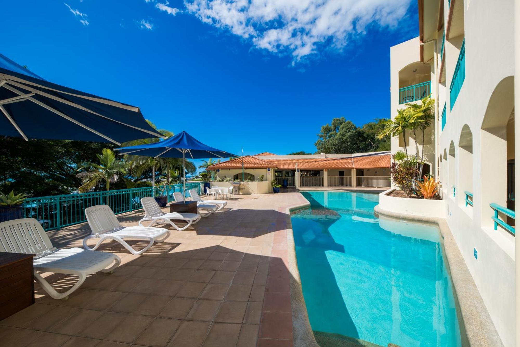 Shingley - Whitsundays Airlie Beach