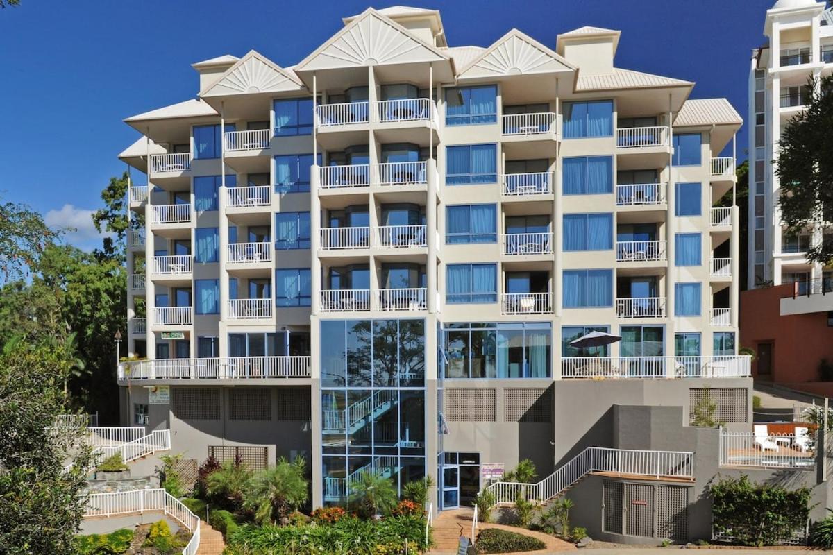 Ocean Views 1br With Full Kitchen No Steep Hills Airlie Beach