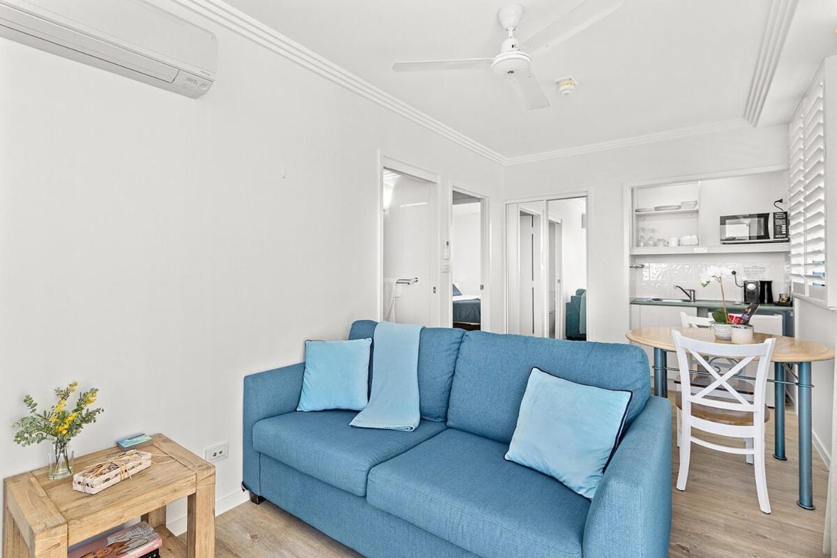 Apartment Marina And Ocean Views, Level Walk To Marina And Main Street Airlie Beach