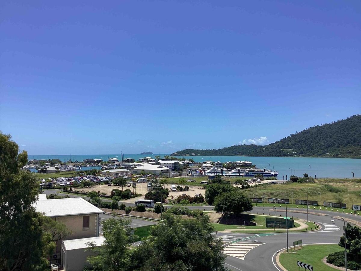 Marina And Ocean Views, Level Walk To Marina And Main Street *
