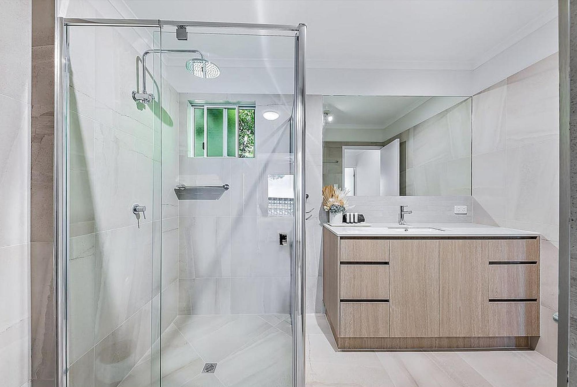 Shingley - Whitsundays Resort Airlie Beach
