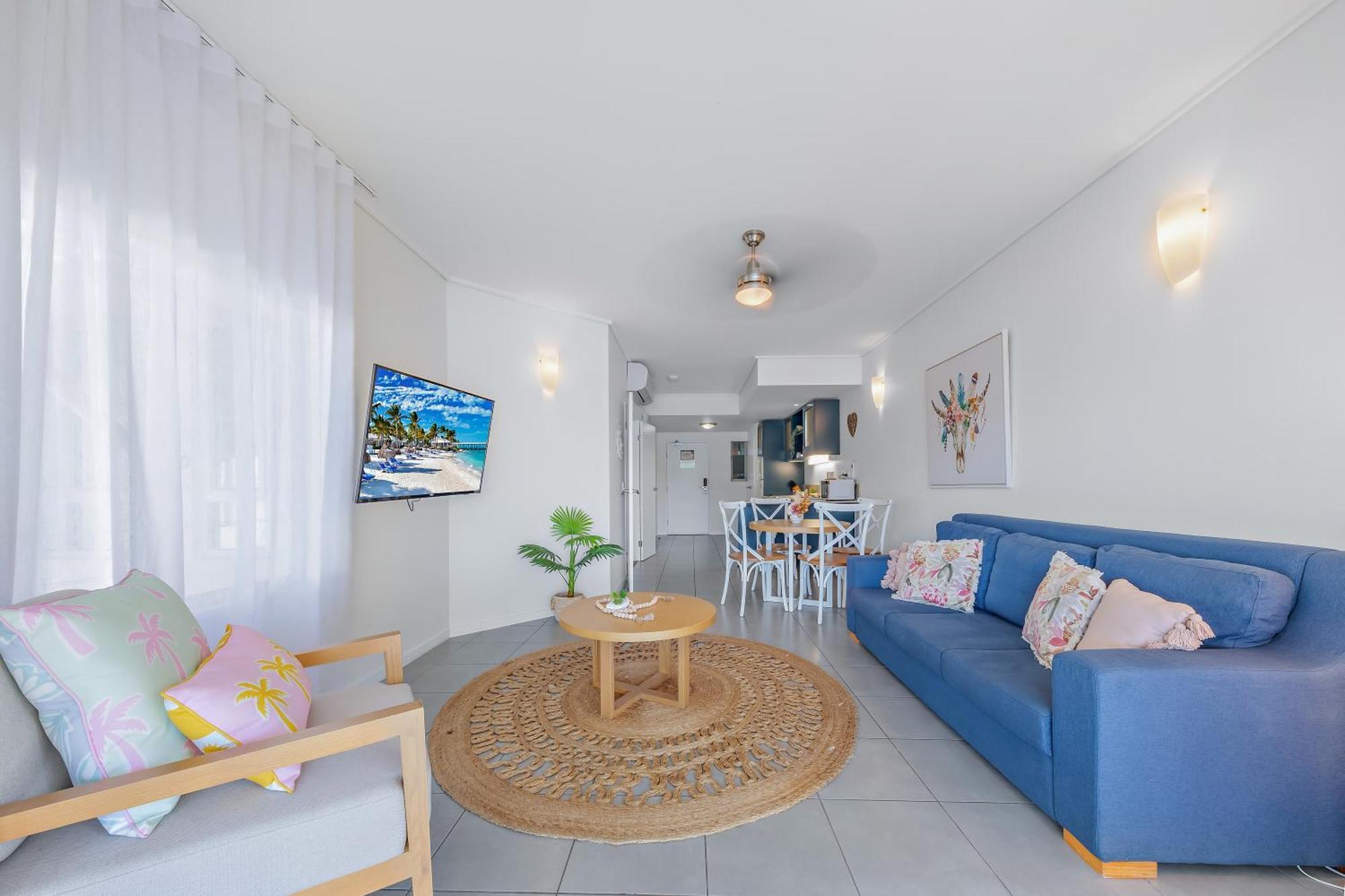 Boho Delux With Sea Views , Pool+gym Airlie Beach