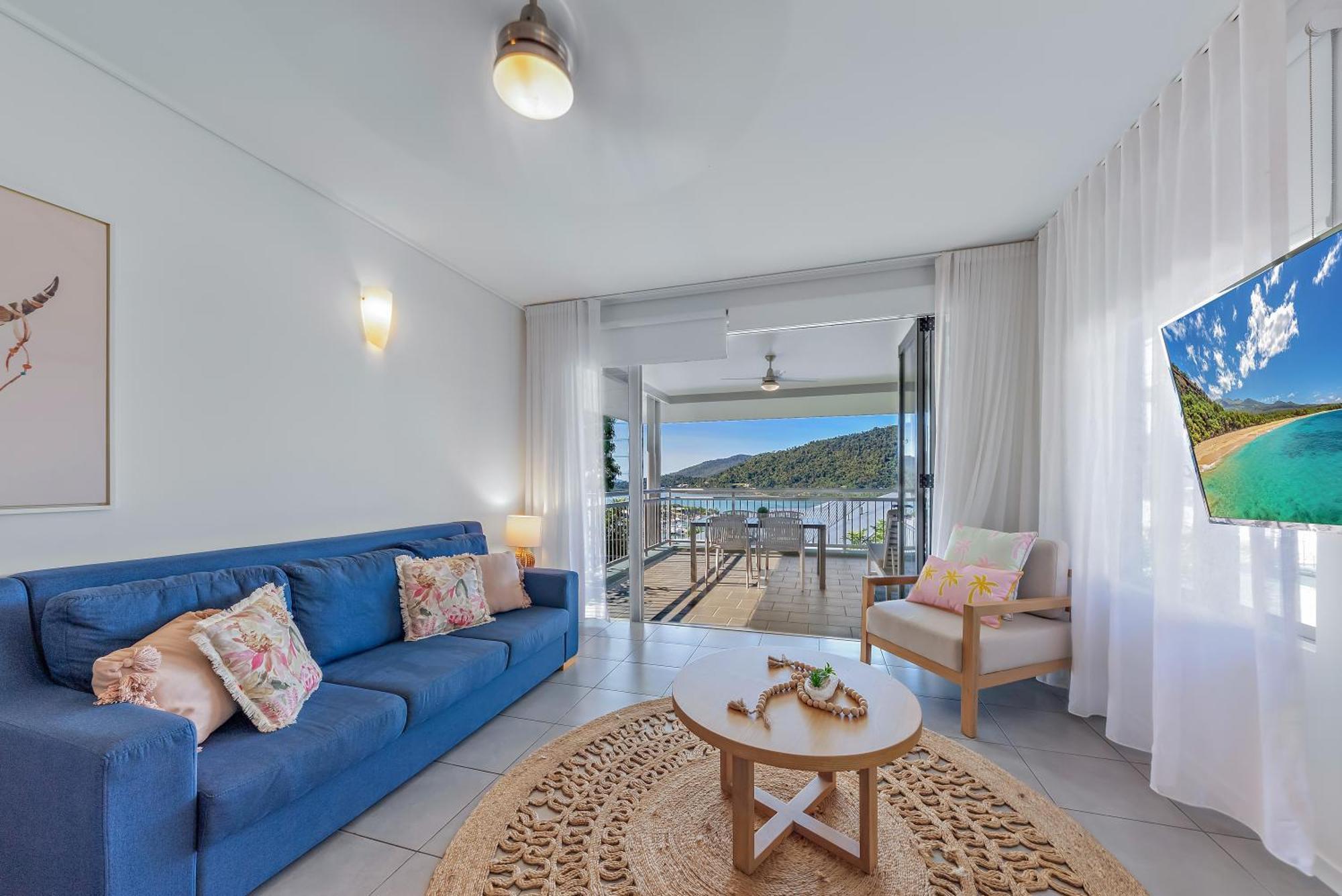 Boho Delux With Sea Views , Pool+gym Airlie Beach