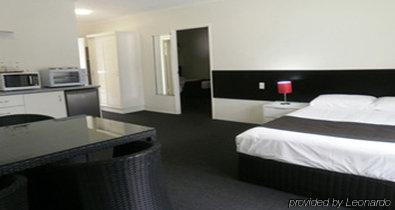Colonial Palms Motor 3* Airlie Beach