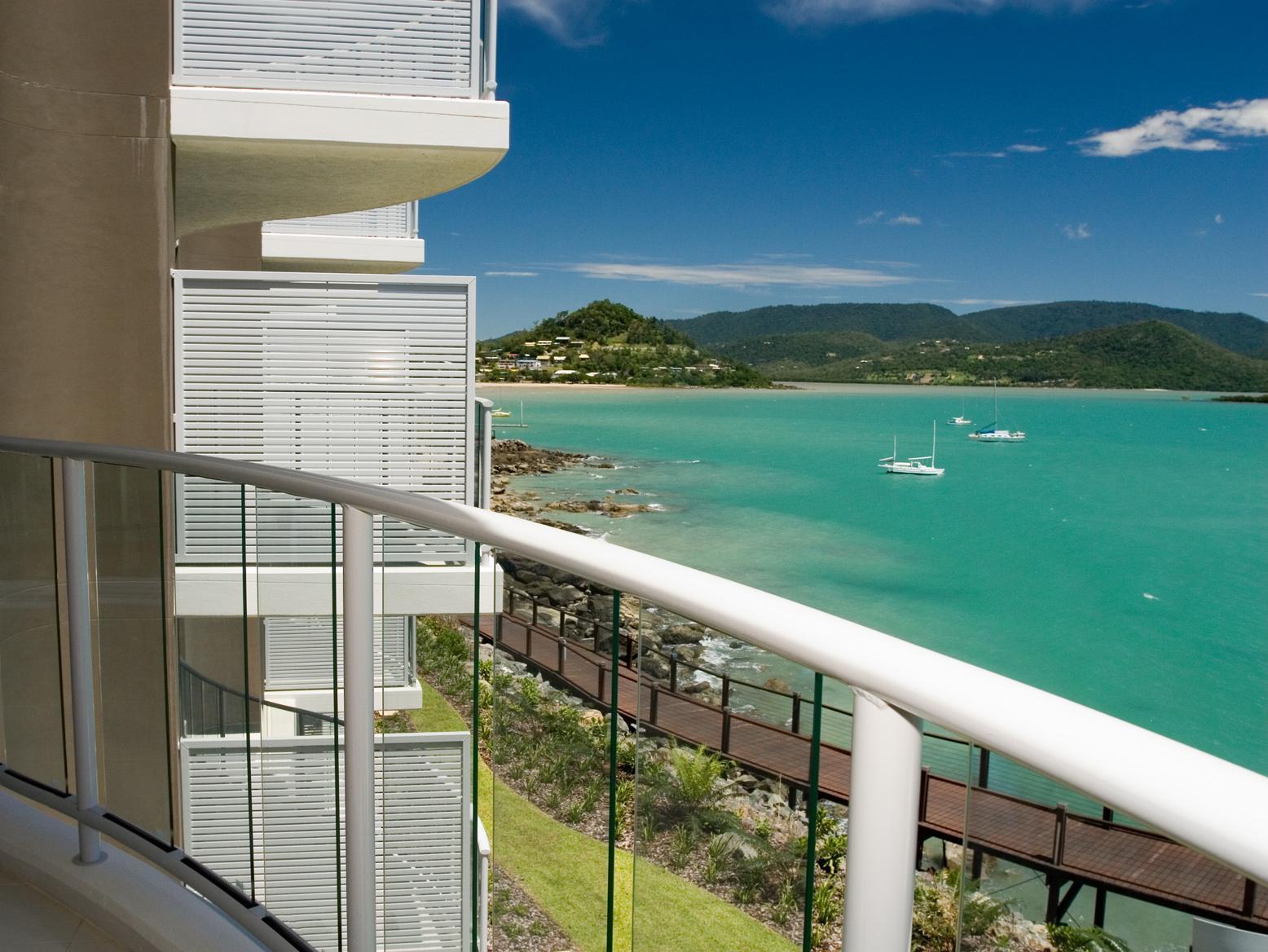 Aparthotel At Marina Shores