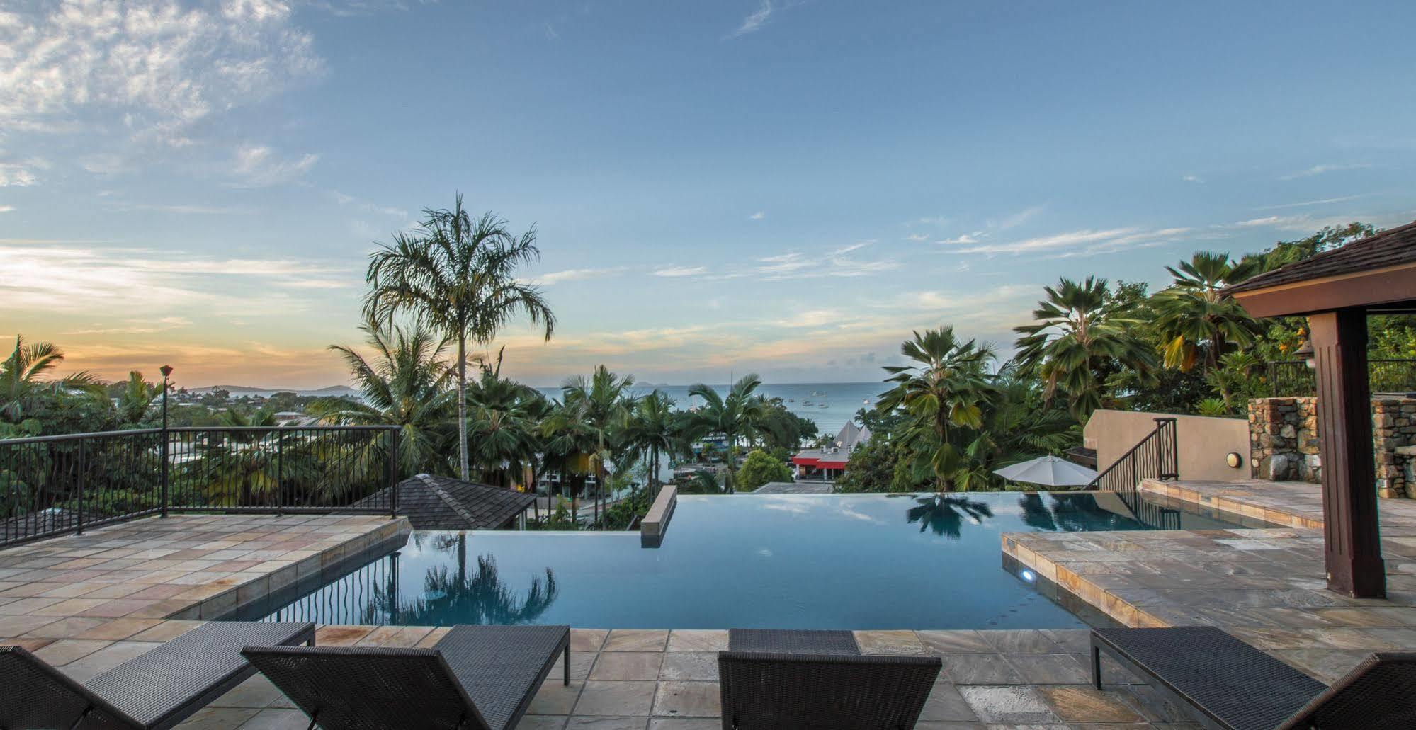 At Water's Edge Airlie Beach