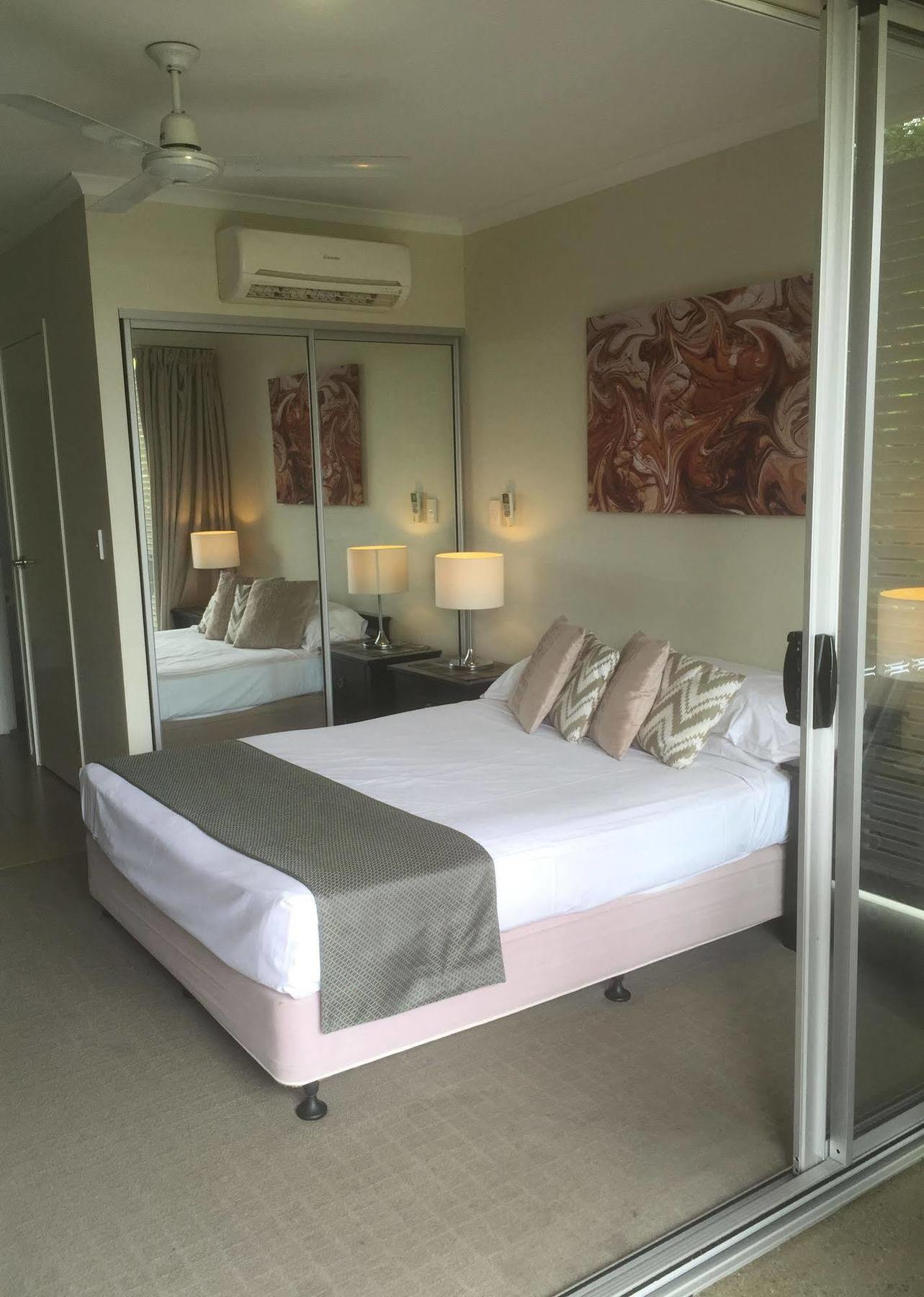 Airlie Airlie Beach